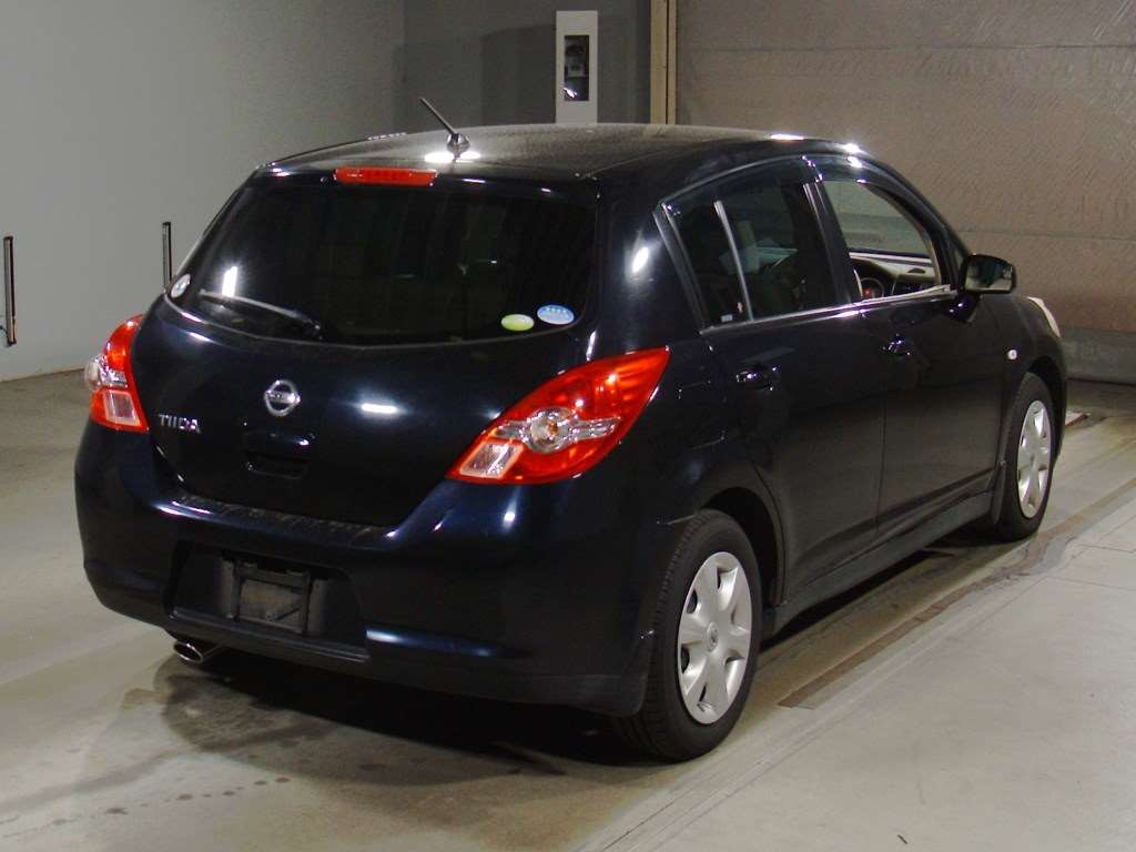 2009 Nissan Tiida C11[1]