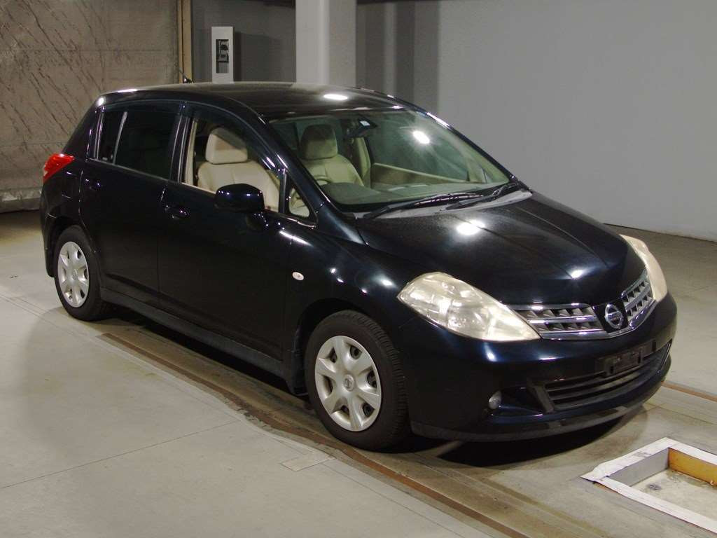 2009 Nissan Tiida C11[2]