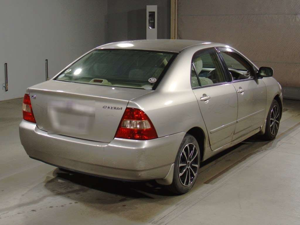 2001 Toyota Corolla Sedan NZE121[1]