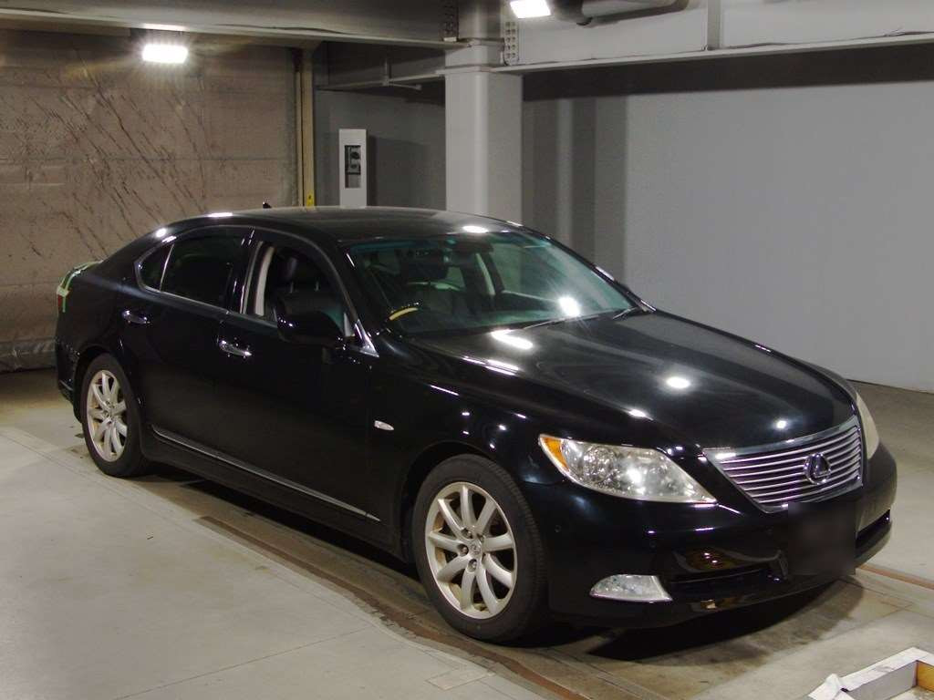 2008 Lexus LS USF40[2]