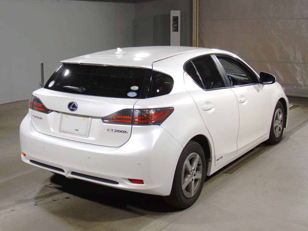 2012 Lexus CT ZWA10[1]