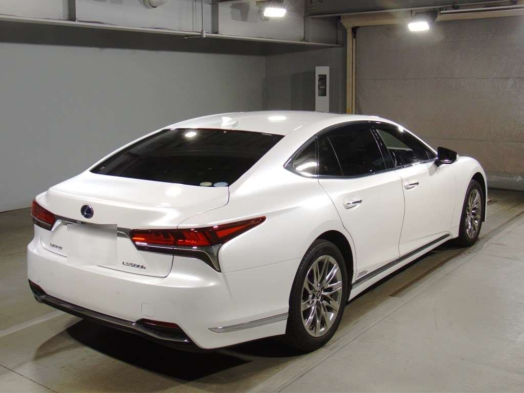 2018 Lexus LS GVF50[1]