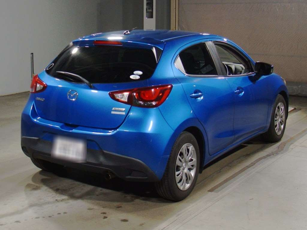 2015 Mazda Demio DJ3FS[1]