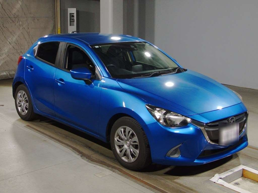 2015 Mazda Demio DJ3FS[2]