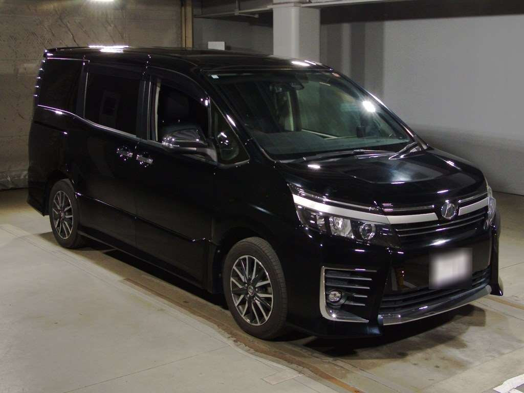 2016 Toyota Voxy ZRR80W[2]