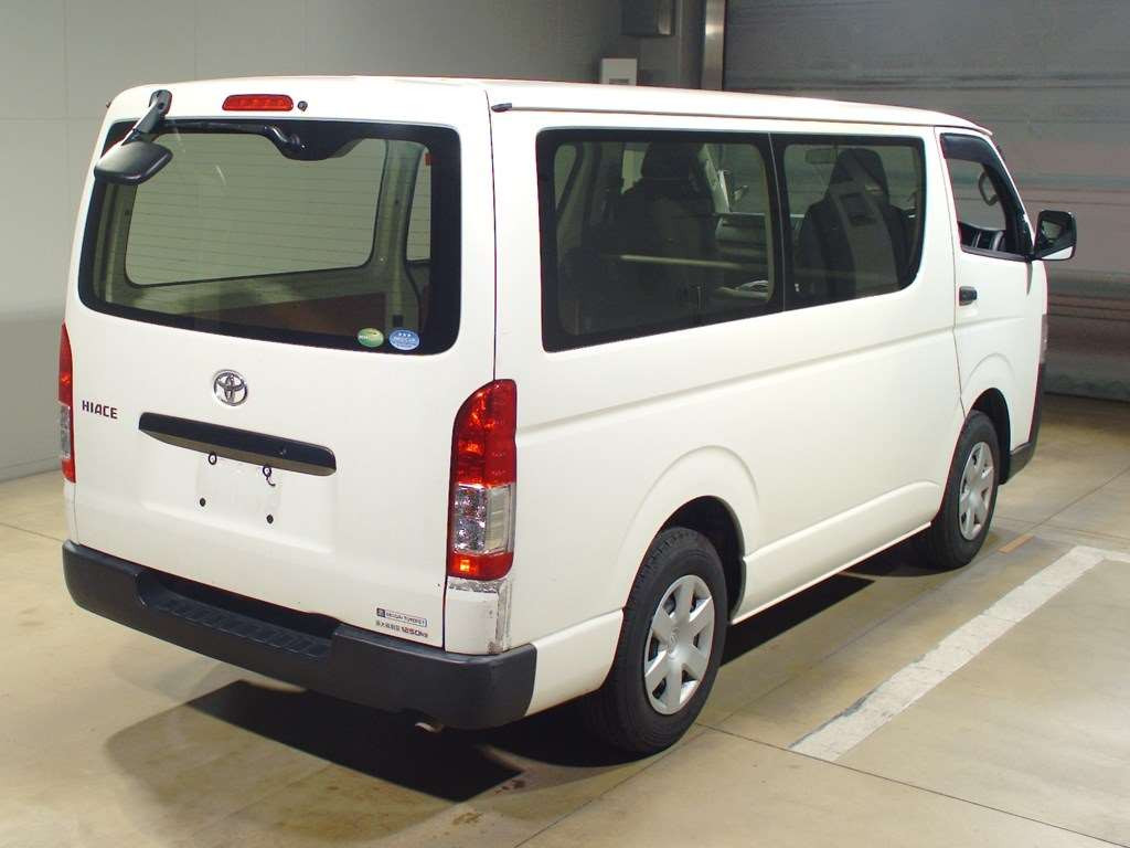 2019 Toyota Hiace Van TRH200V[1]