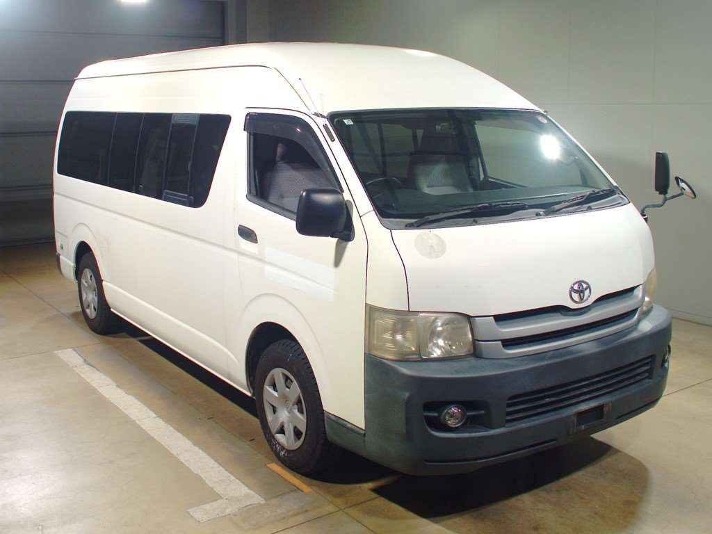 2007 Toyota Regiusace Van TRH221K[2]