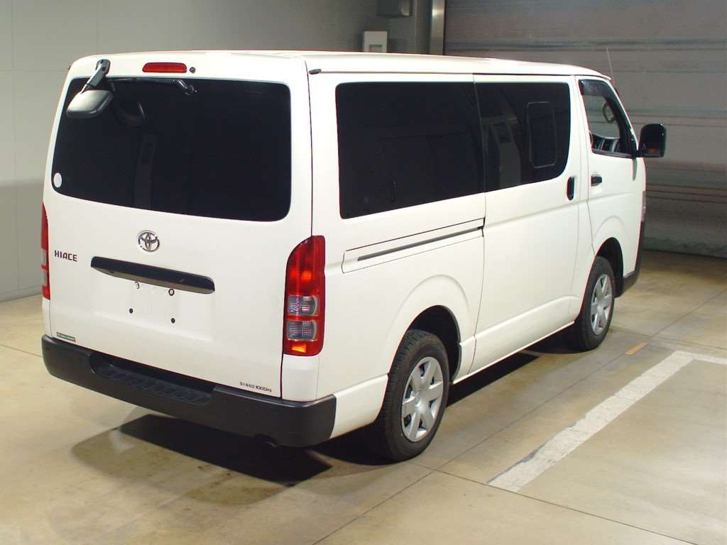 2022 Toyota Hiace Van GDH201V[1]