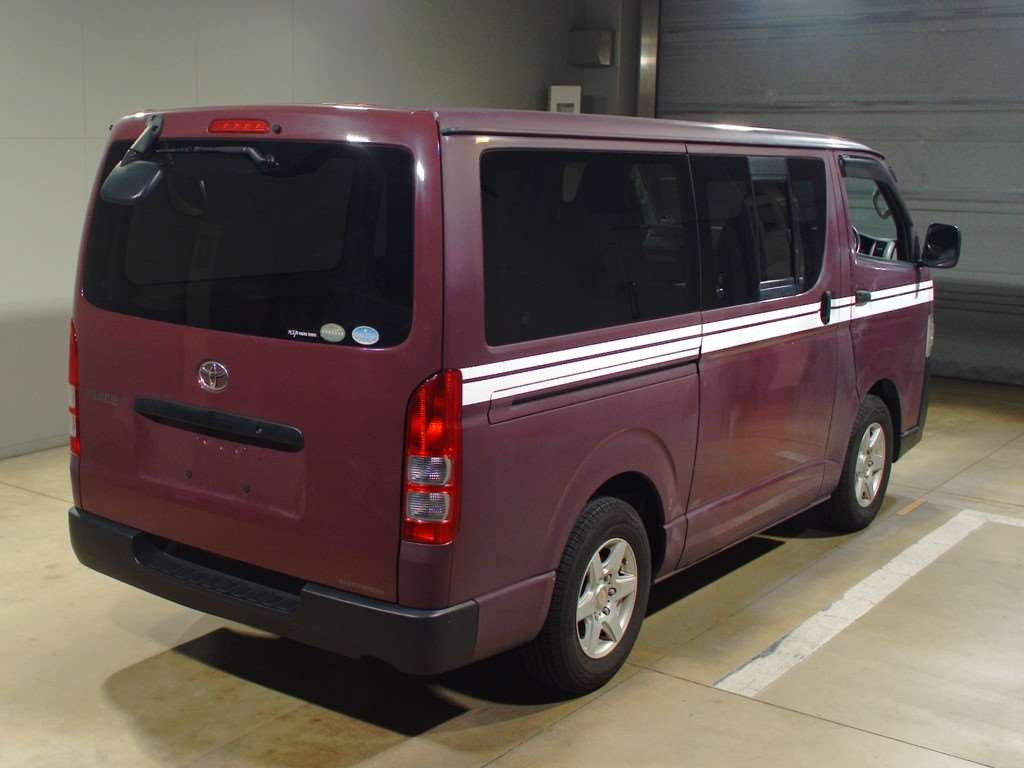 2013 Toyota Hiace Van KDH201V[1]