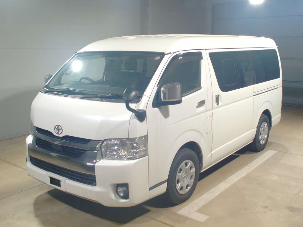 2020 Toyota Hiace Van GDH211K[0]