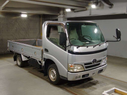 2008 Toyota Dyna Truck