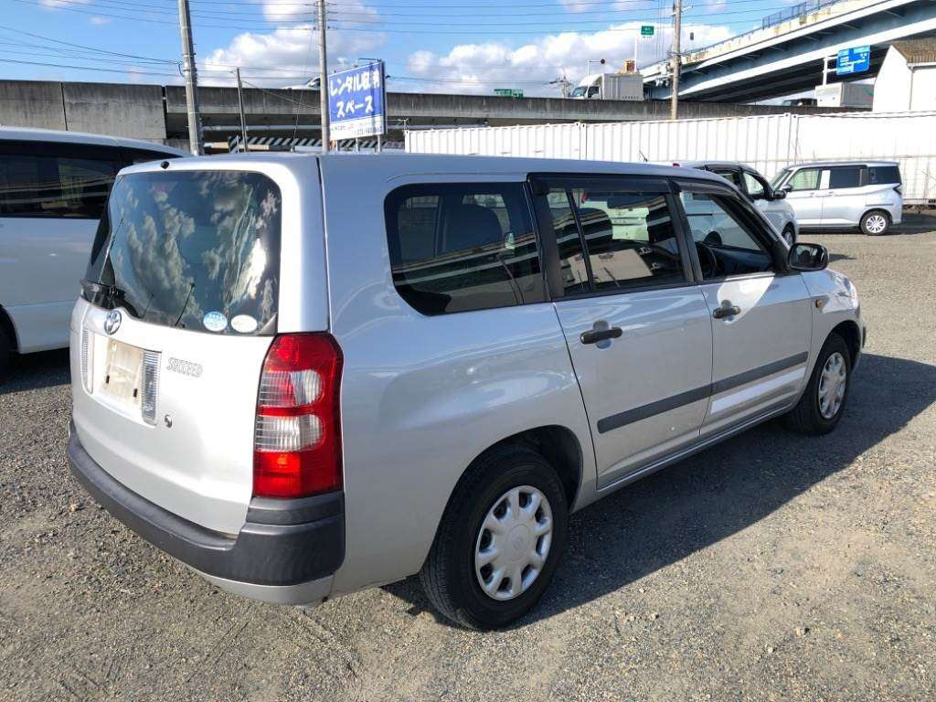 2010 Toyota Succeed Van NCP51V[1]