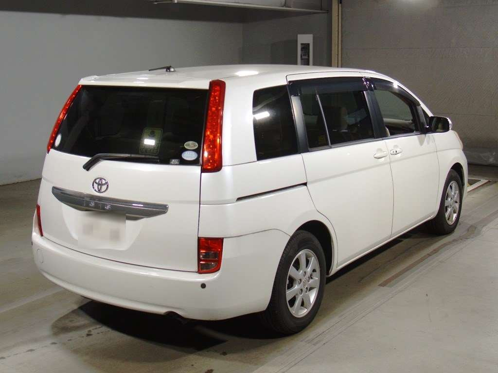 2007 Toyota Isis ANM10G[1]