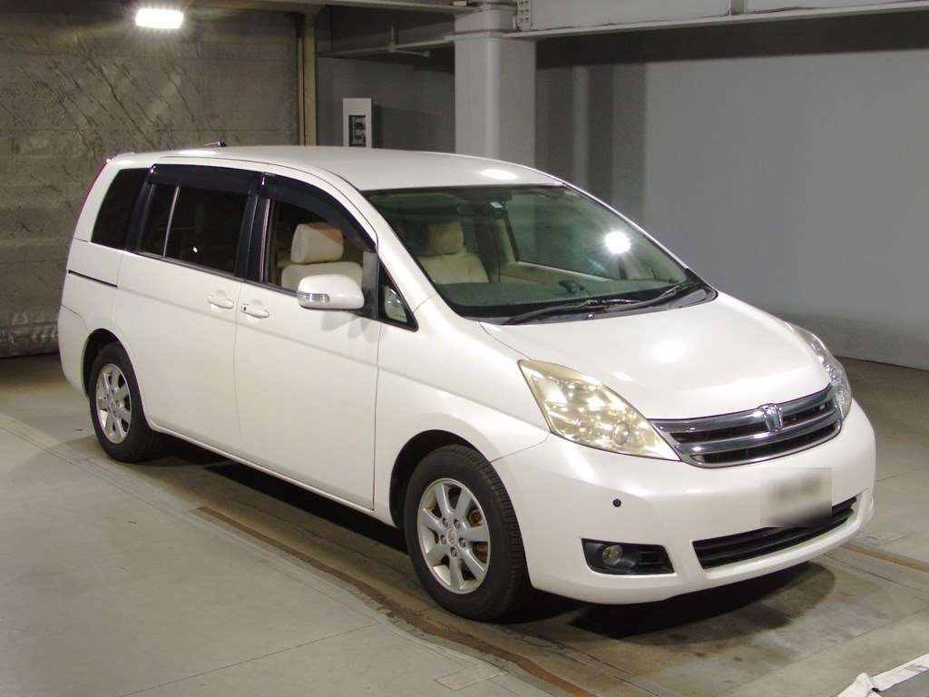 2007 Toyota Isis ANM10G[2]