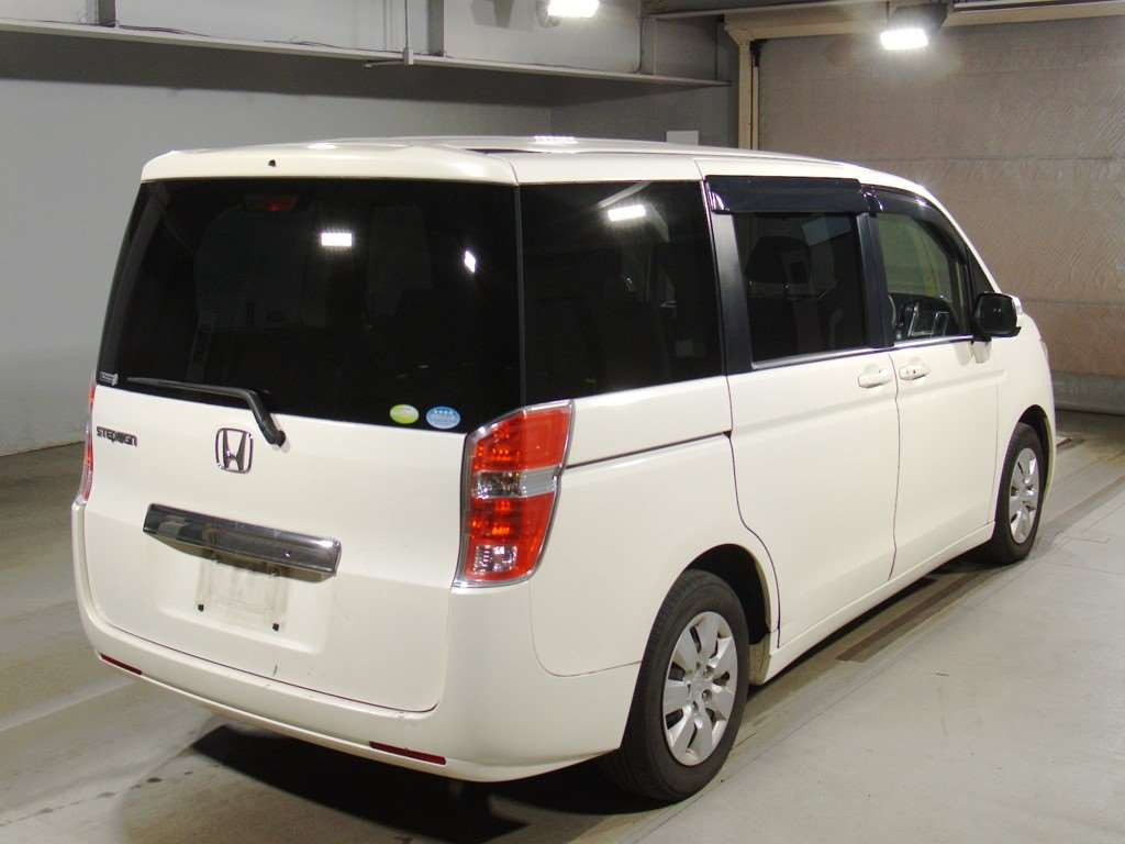 2009 Honda Step WGN RK1[1]