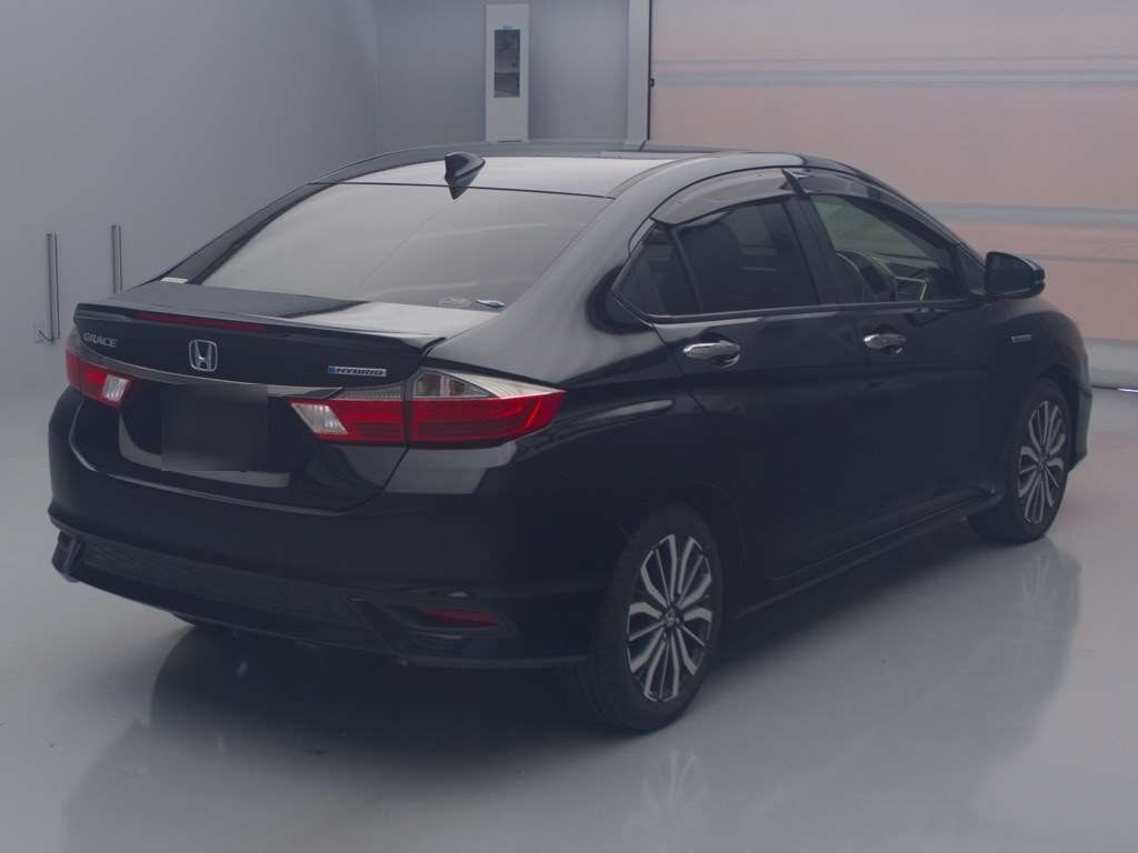 2019 Honda Grace GM4[1]