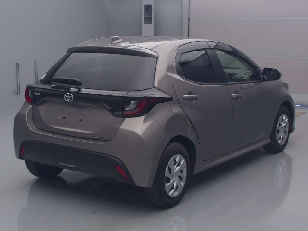 2021 Toyota YARIS KSP210[1]