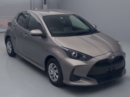 2021 Toyota YARIS