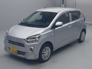 2019 Daihatsu Mira es