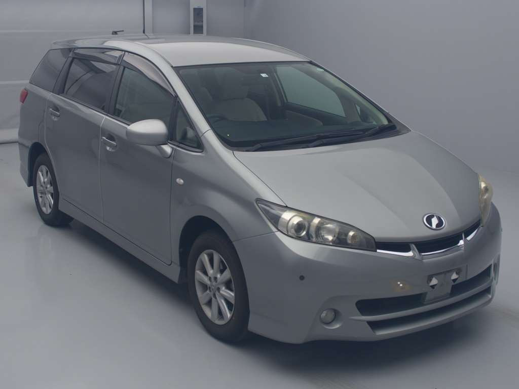 2010 Toyota Wish ZGE25W[2]