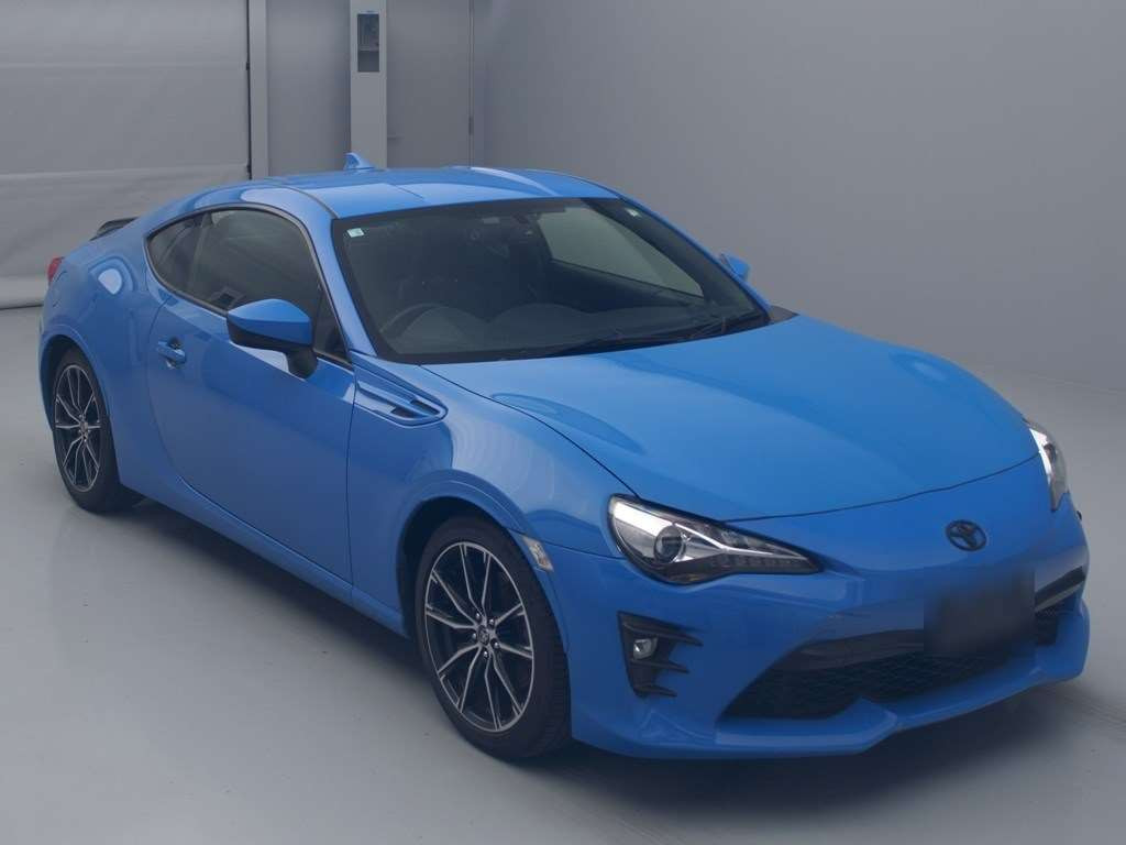 2020 Toyota 86 ZN6[2]