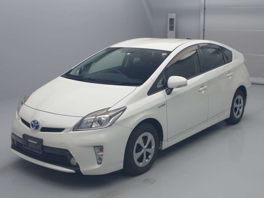 2014 Toyota Prius ZVW30[0]