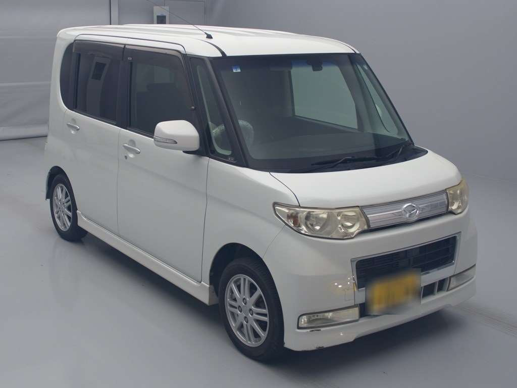 2010 Daihatsu Tanto Custom L375S[2]