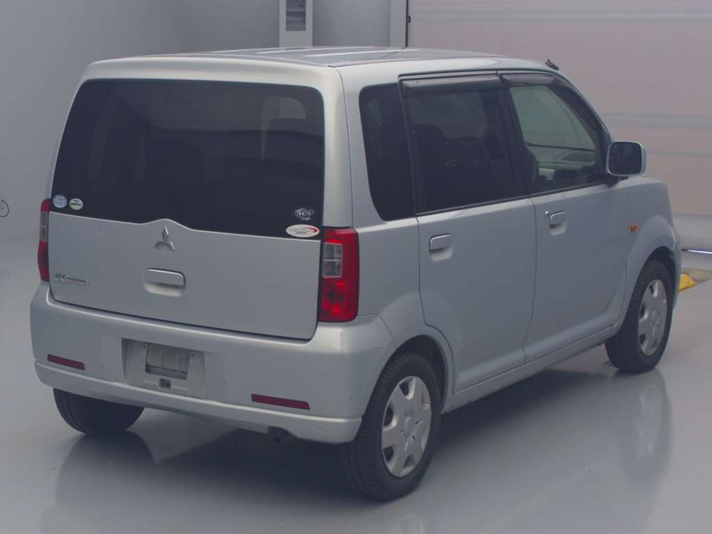 2006 Mitsubishi eK Wagon H81W[1]