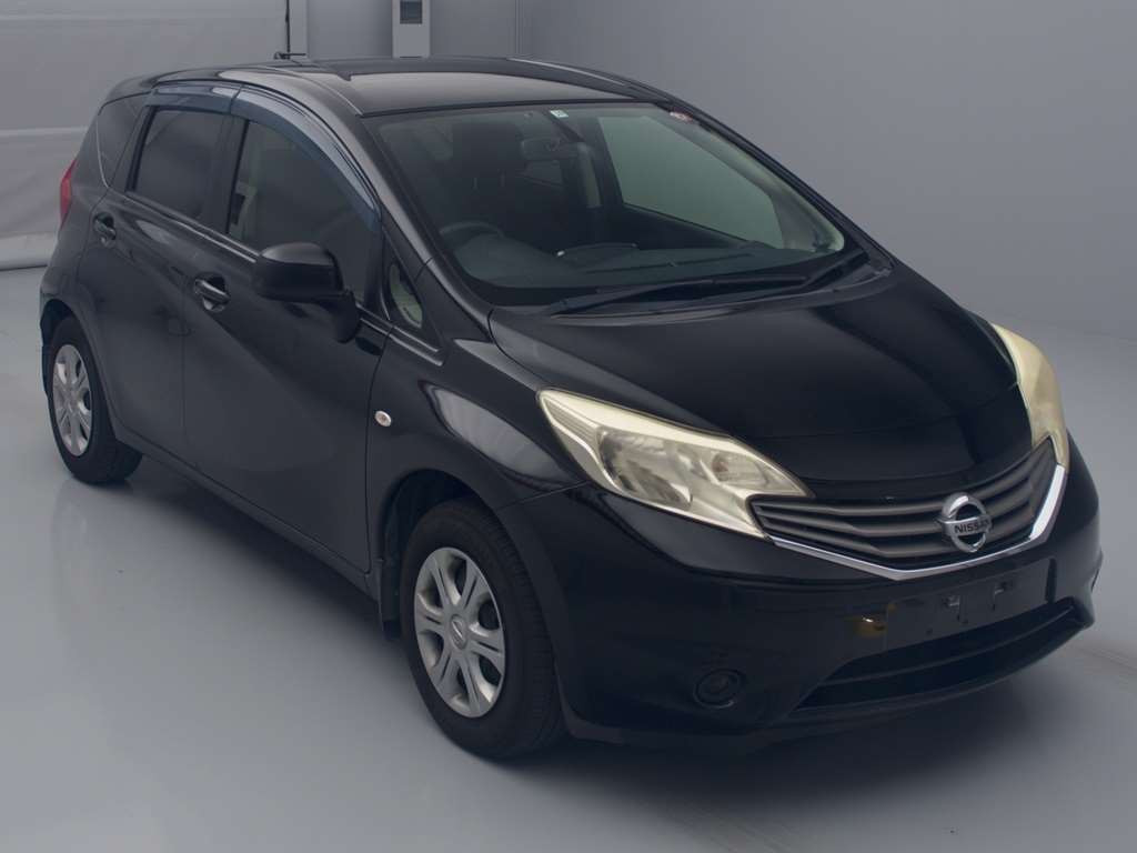 2013 Nissan Note E12[2]