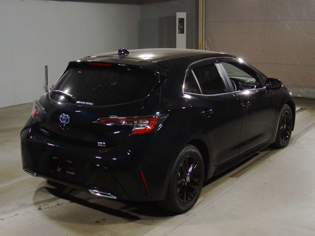 2021 Toyota Corolla Sports ZWE213H[1]