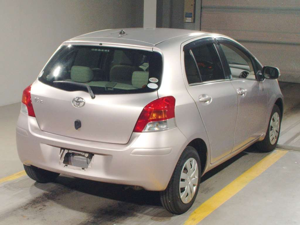 2009 Toyota Vitz KSP90[1]