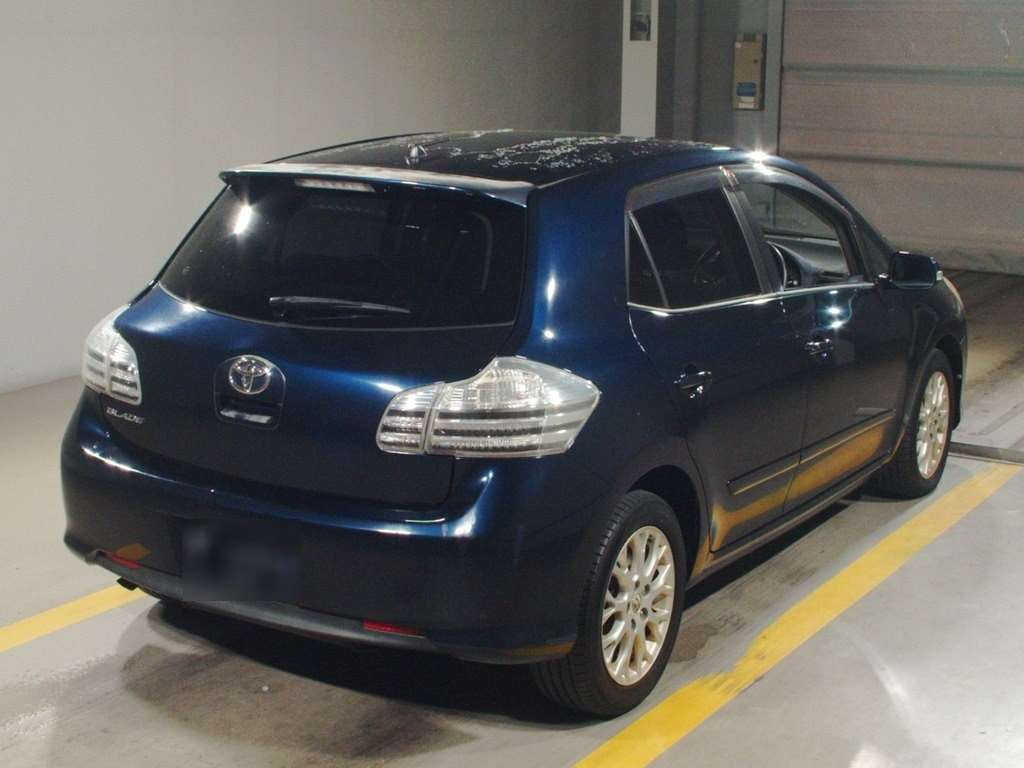 2007 Toyota Blade AZE156H[1]