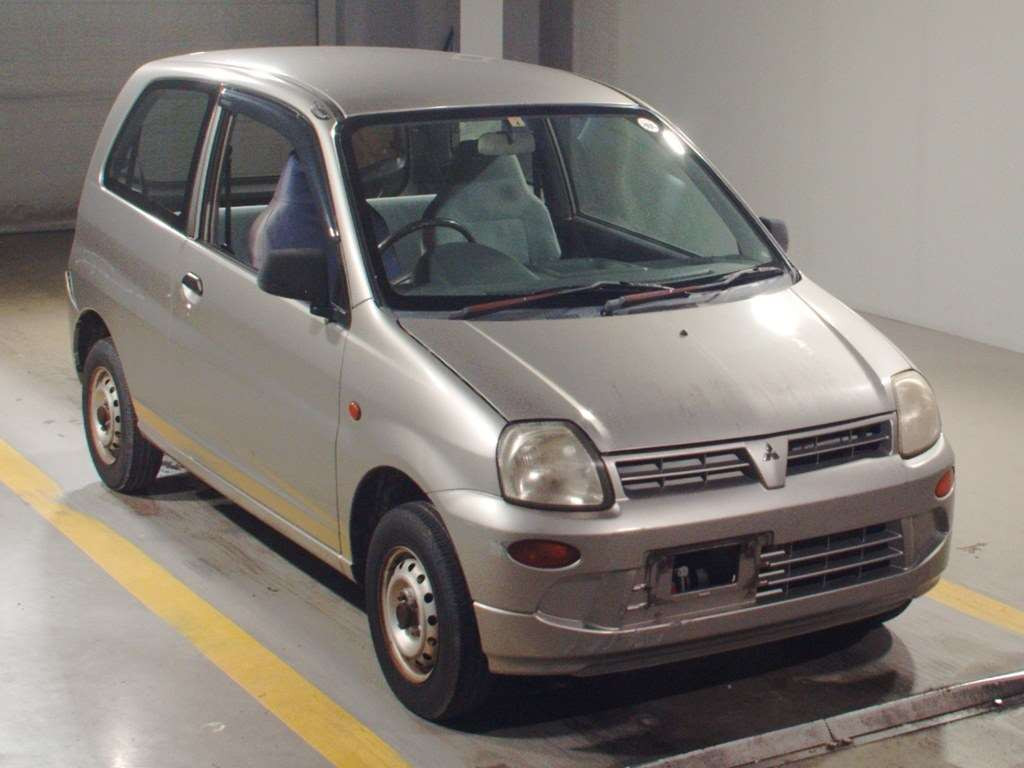 2003 Mitsubishi Minica H42V[2]