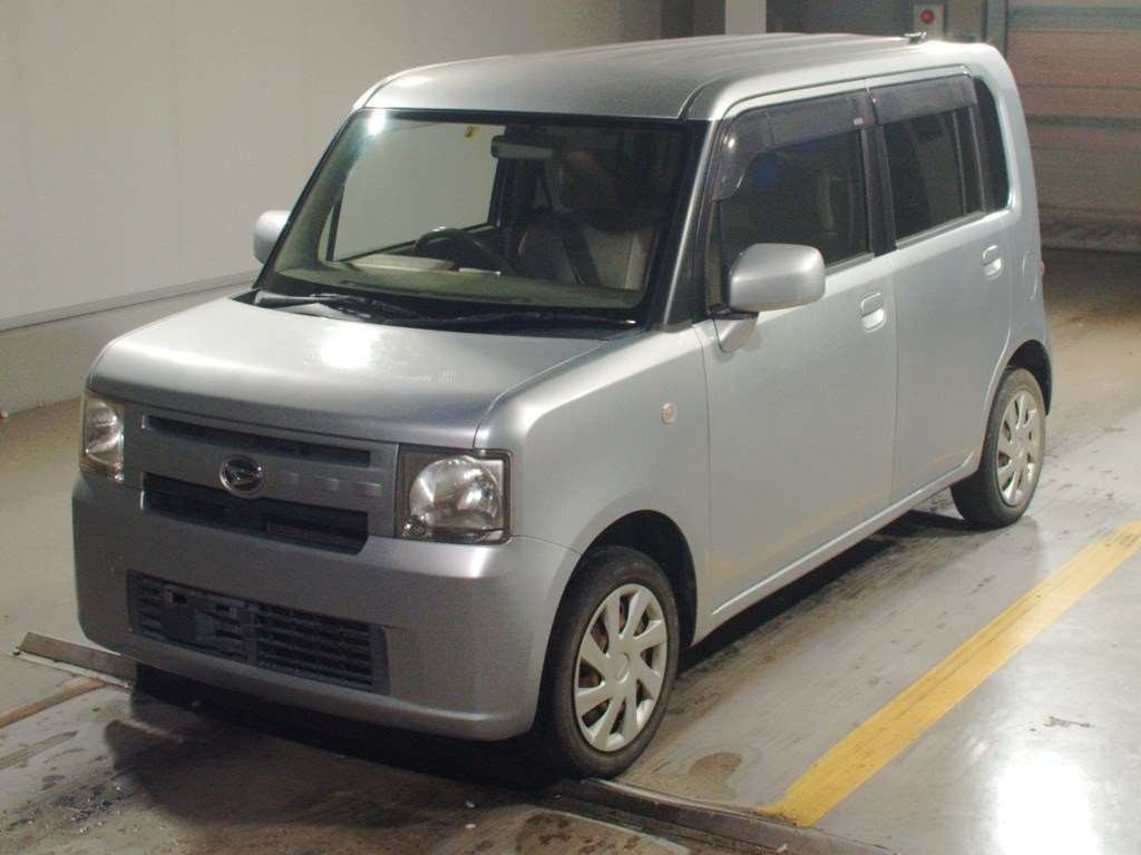 2011 Daihatsu Move Conte L575S[0]