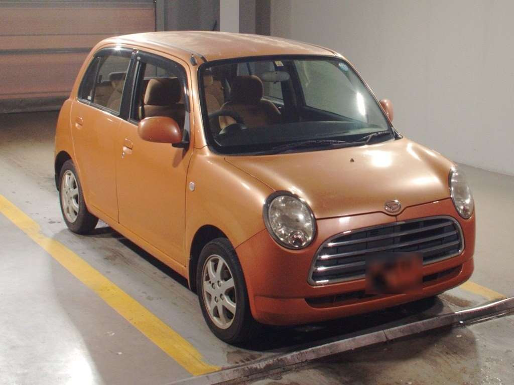 2007 Daihatsu Miragino L650S[2]