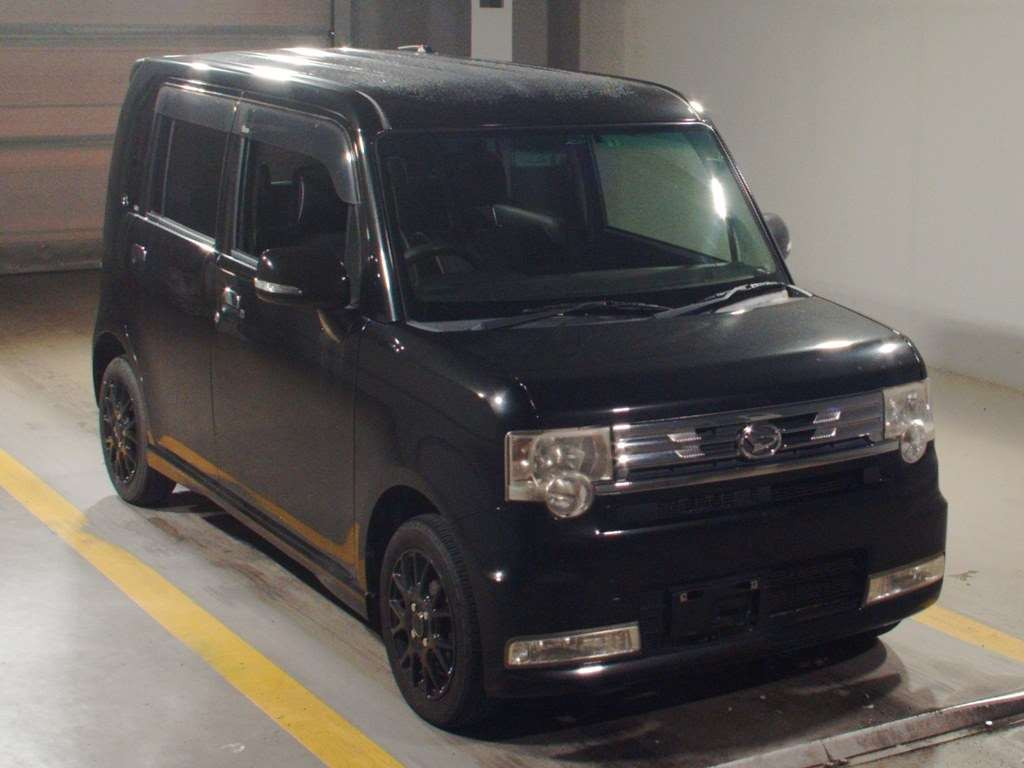 2011 Daihatsu Move Conte L575S[2]