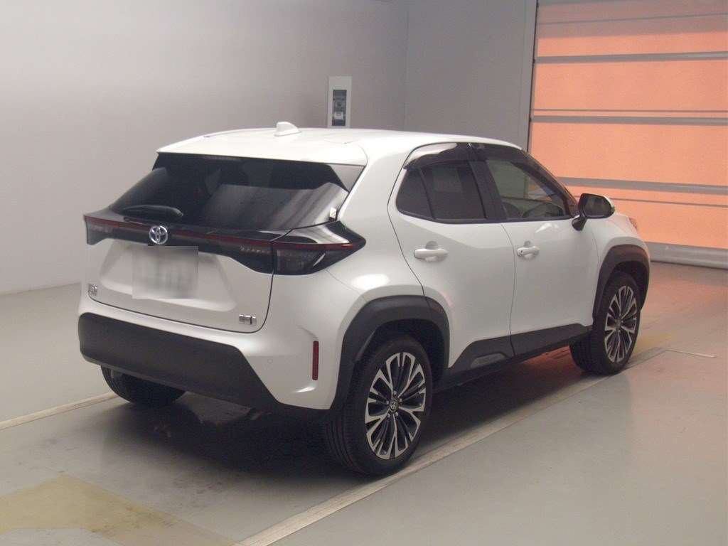 2022 Toyota YARIS CROSS MXPJ10[1]