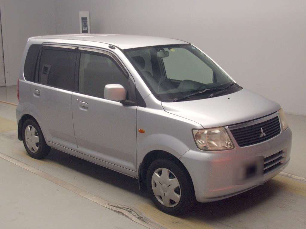 2005 Mitsubishi eK Wagon H81W[2]