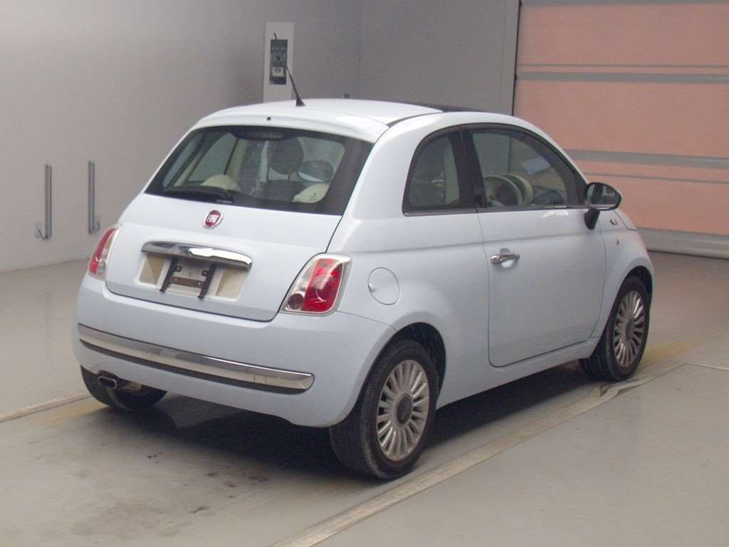 2010 Fiat 500 31212[1]