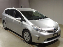 2012 Toyota Prius alpha