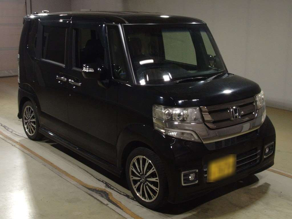 2016 Honda N-BOX CUSTOM JF1[2]