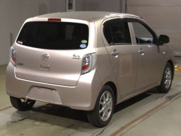 2014 Daihatsu Mira es