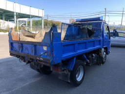 2013 Isuzu Elf Truck