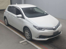 2016 Toyota Auris