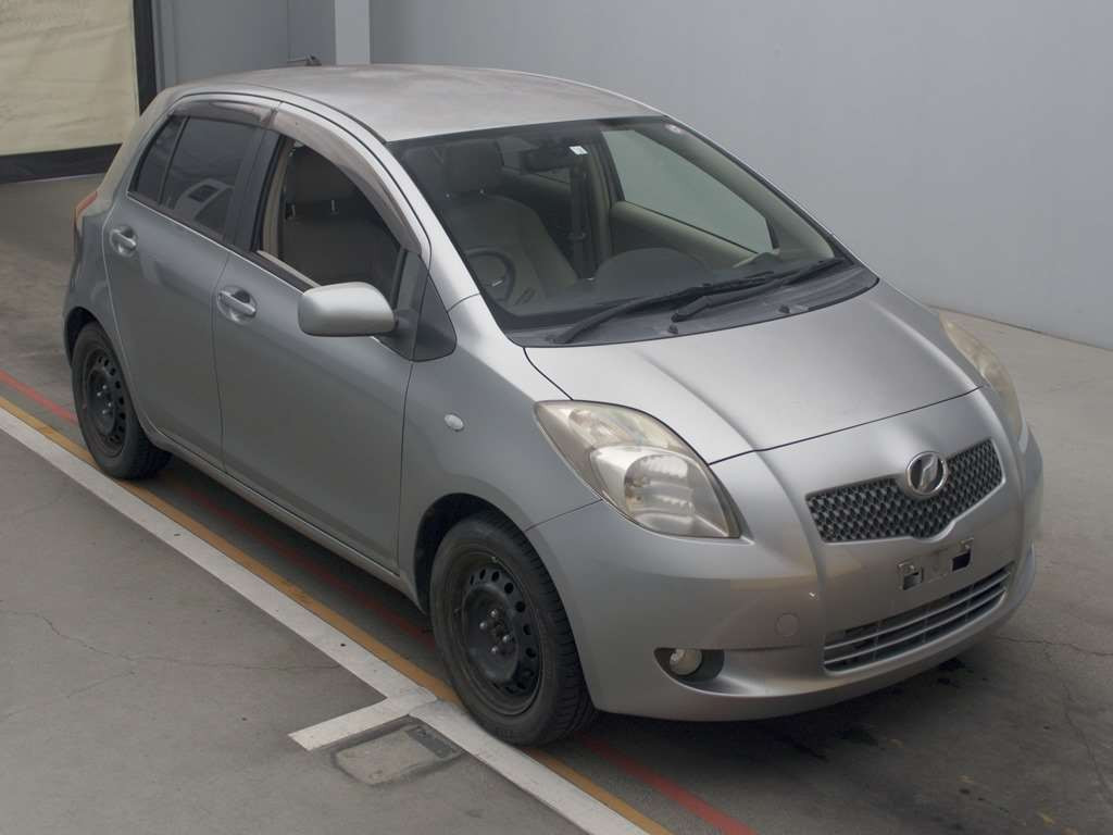 2006 Toyota Vitz SCP90[2]