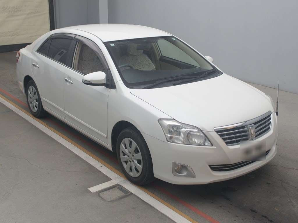 2015 Toyota Premio ZRT260[2]