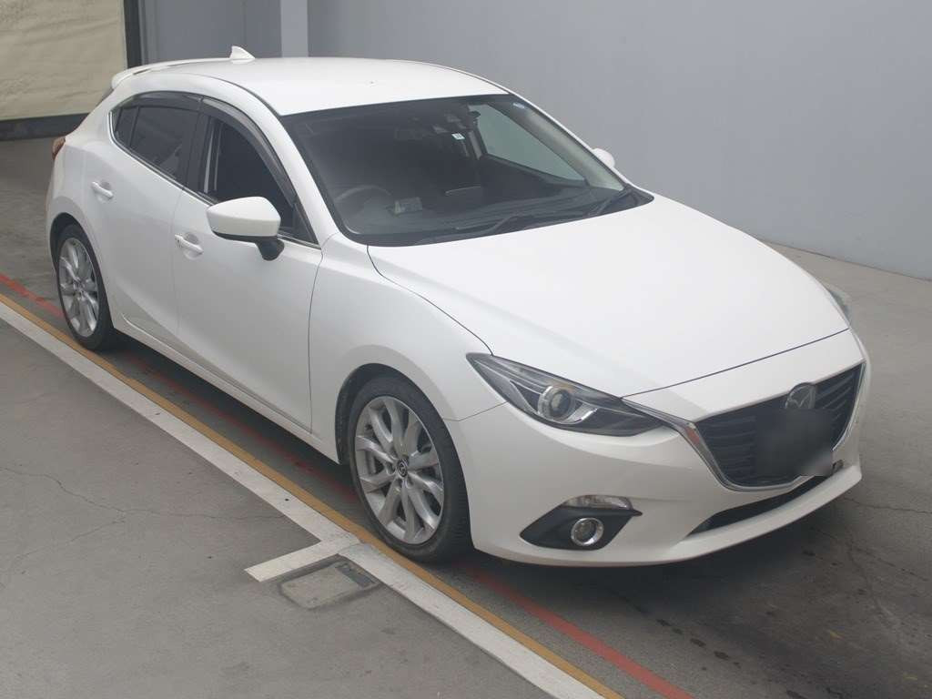 2015 Mazda Axela Sport BMEFS[2]