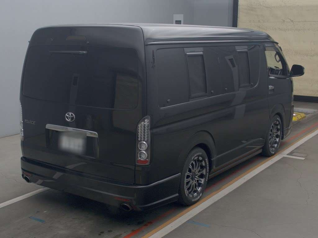 2012 Toyota Hiace Wagon TRH214W[1]