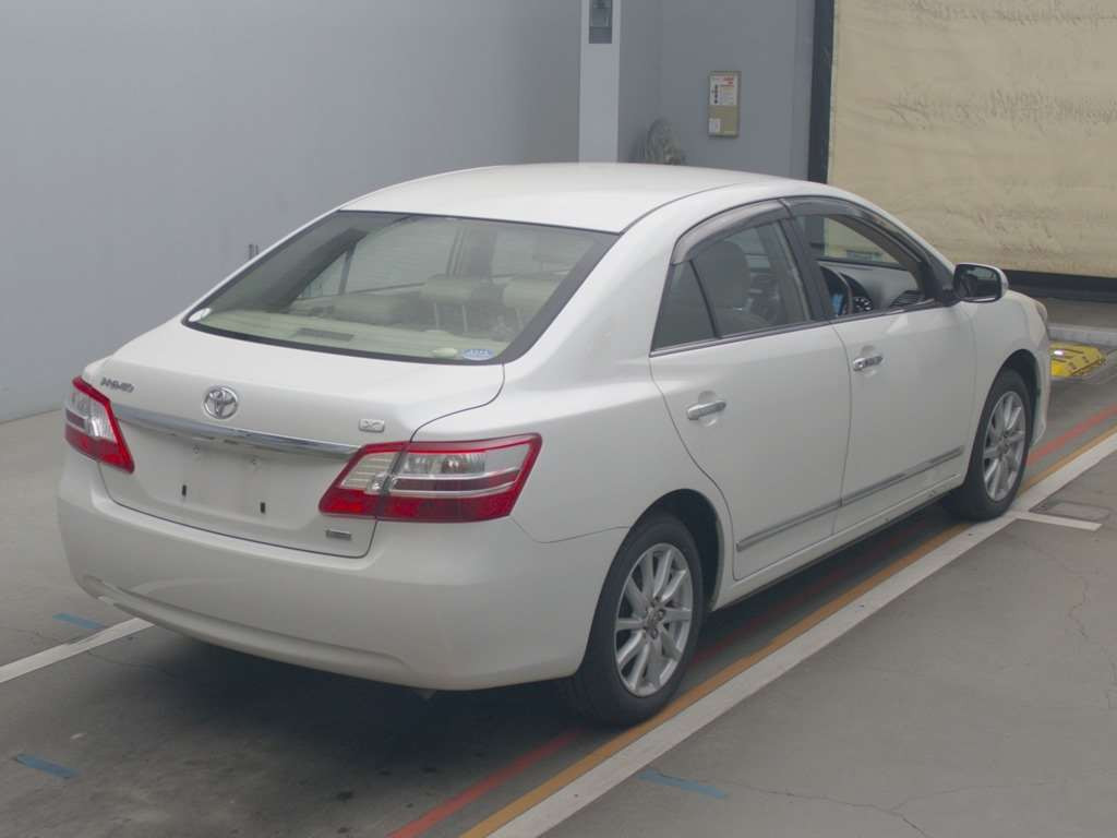 2011 Toyota Premio ZRT260[1]