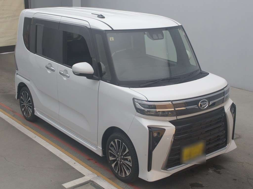 2023 Daihatsu Tanto Custom LA650S[2]